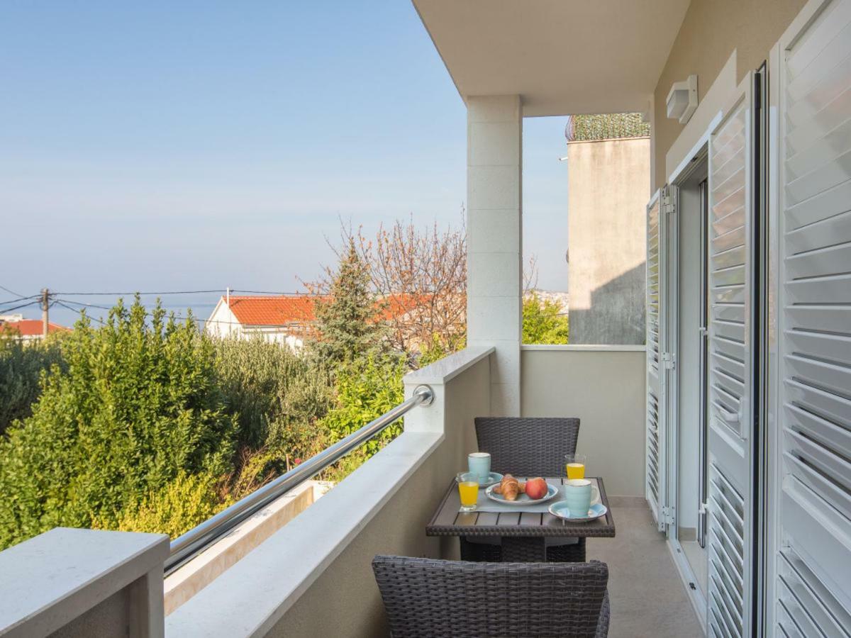Apartment Villa Franko Maris Подстрана Екстер'єр фото