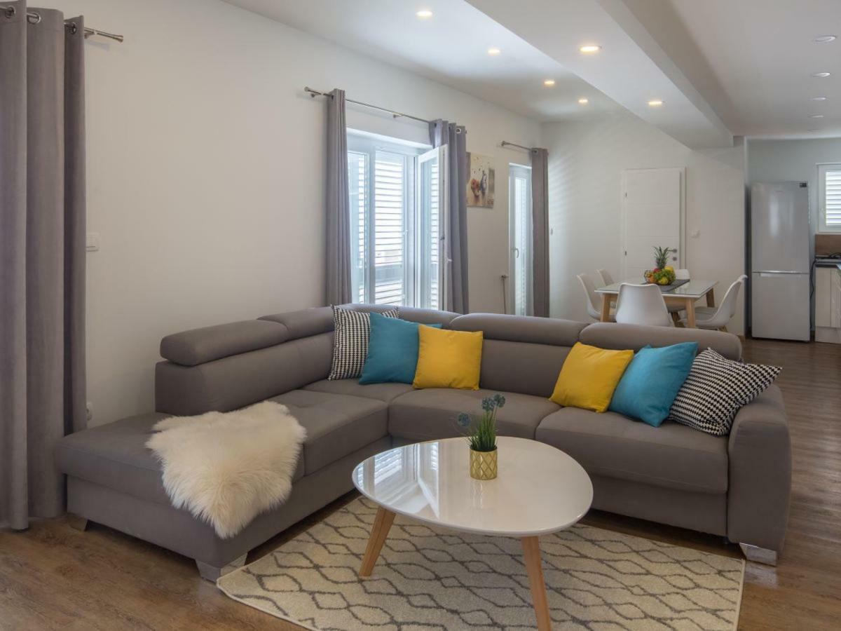 Apartment Villa Franko Maris Подстрана Екстер'єр фото