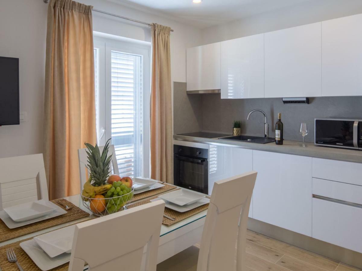 Apartment Villa Franko Maris Подстрана Екстер'єр фото