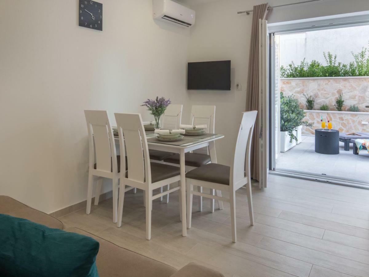 Apartment Villa Franko Maris Подстрана Екстер'єр фото